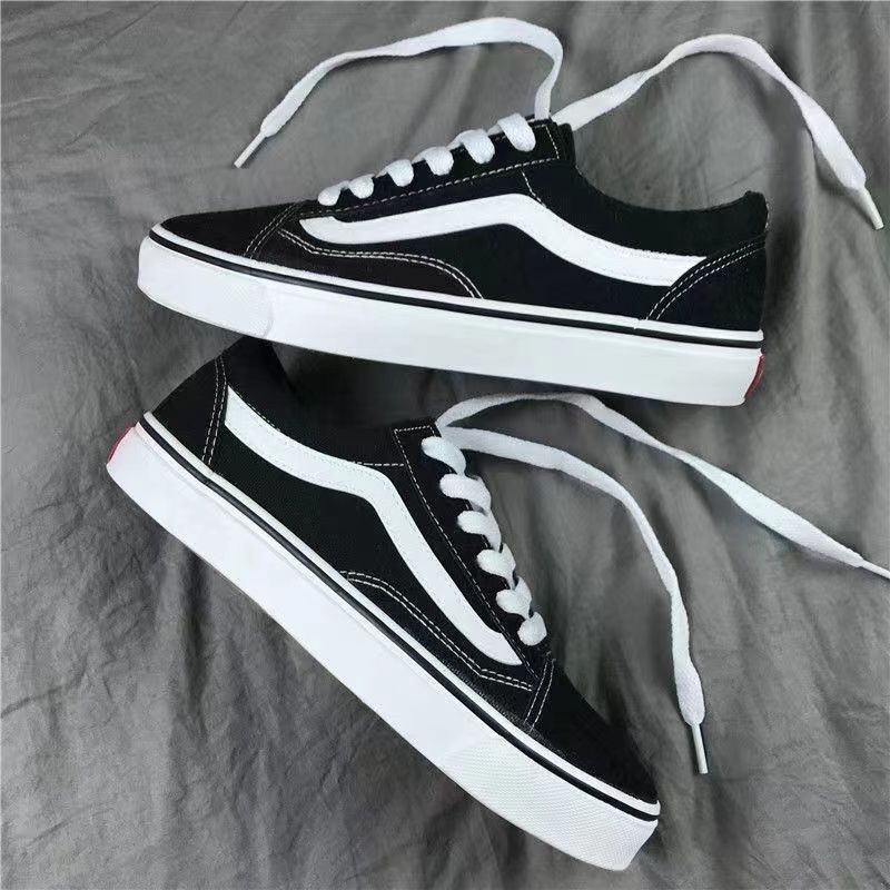 Autumn and winter fashion design new men's casual sports shoes soft sole increase casual skateboard shoes lace-up walking shoes